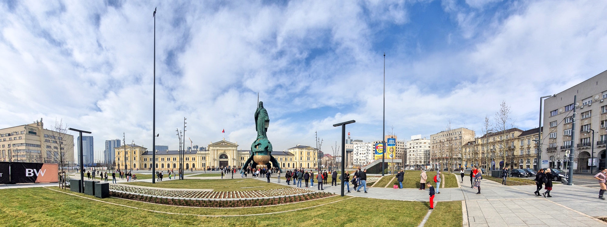 Monument to Stefan Nemanja & Savski square panorama