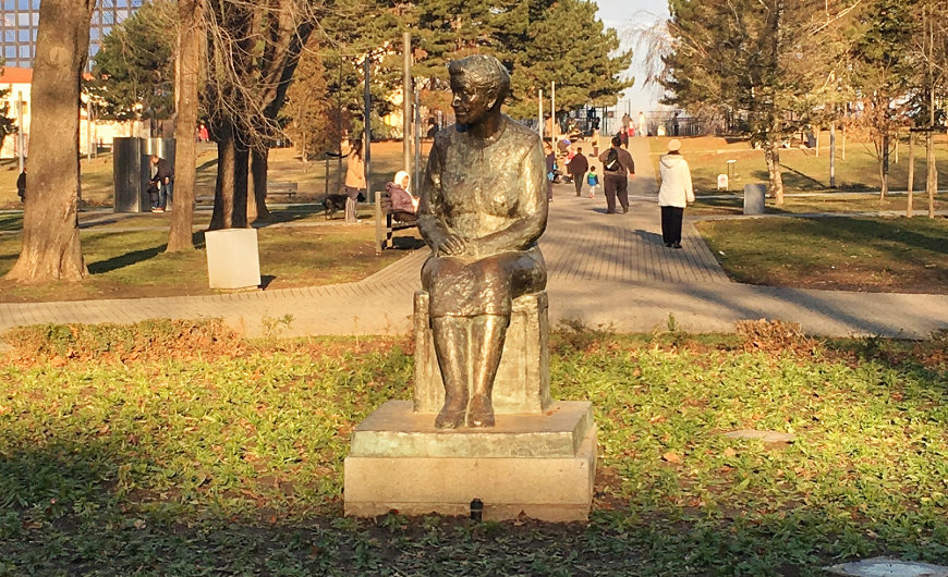 Monument to Desanka Maksimović in Tašmajdan park